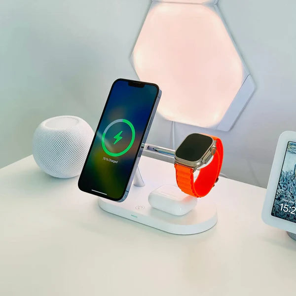 SyncStudio 3-in-1 Charging Hub